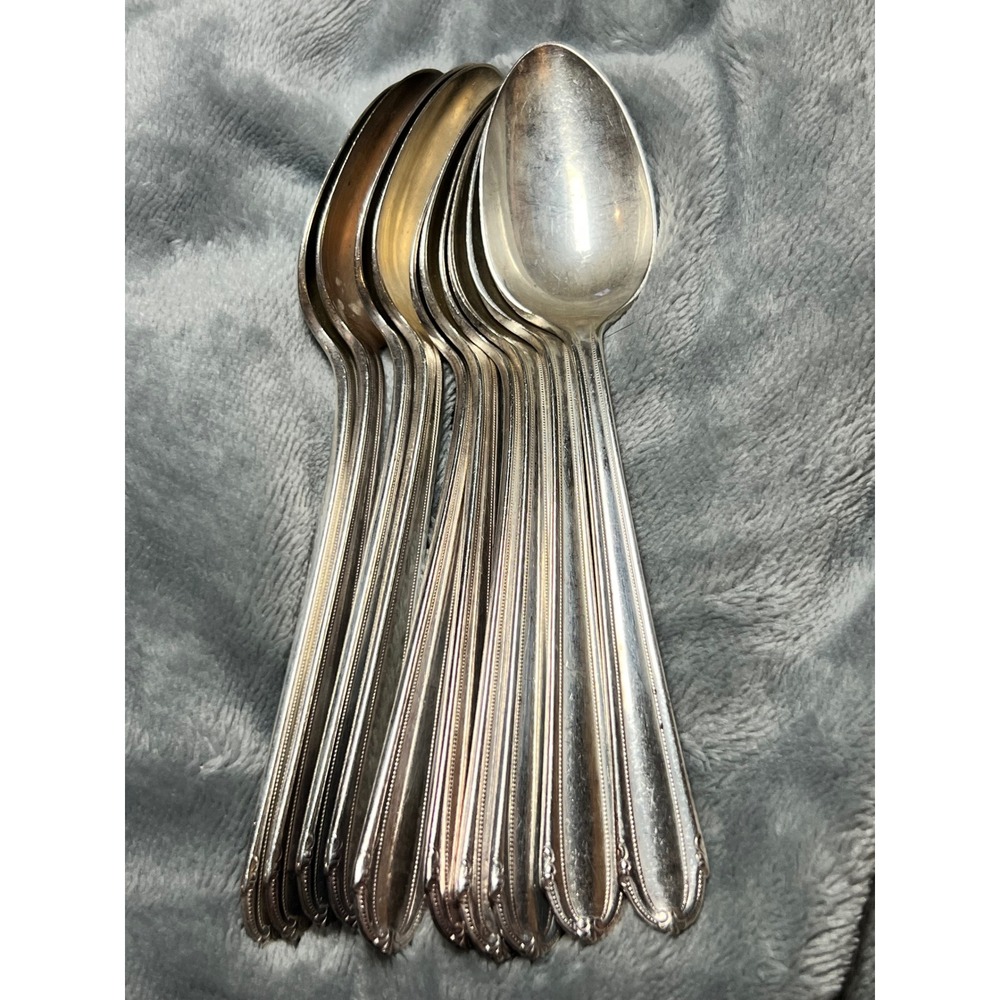 Vintage Wallace Lady Alice 2 Silverplate Teaspoons Set 10– 1937‎ Beaded Floral